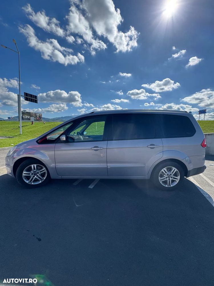 Ford Galaxy - 1