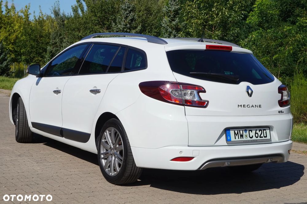 Renault Megane TCe 130 Dynamique - 11