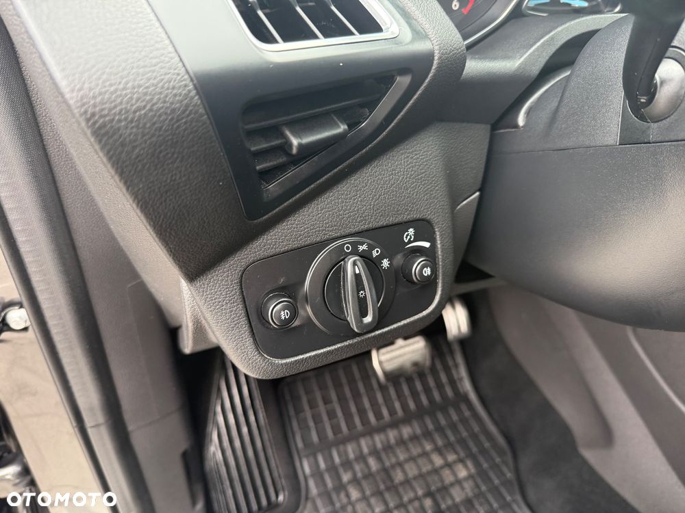 Ford Kuga 2.0 TDCi 4x4 ST-Line - 24