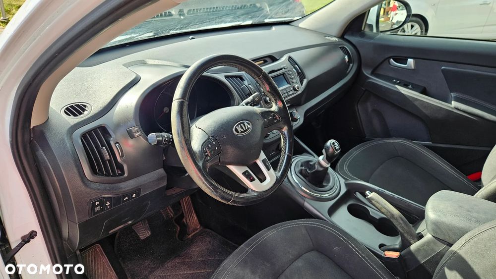 Kia Sportage 1.7 CRDI 2WD Attract - 17