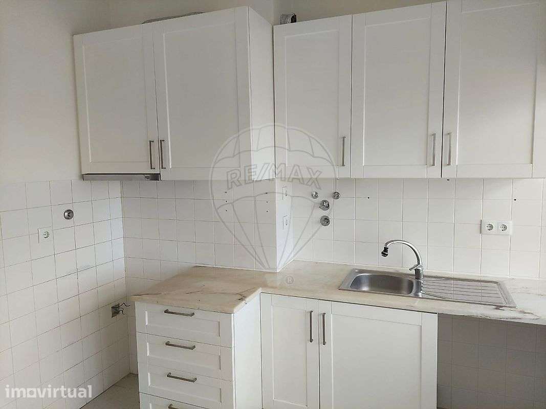 Apartamento T2 para arrendamento - Grande imagem: 3/7