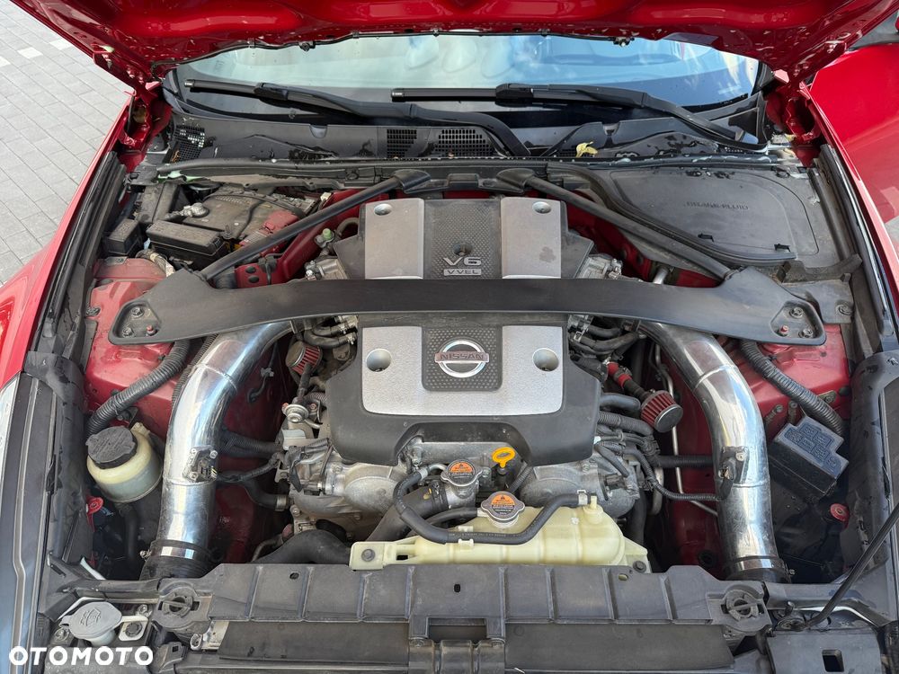 Nissan 370 Z - 7