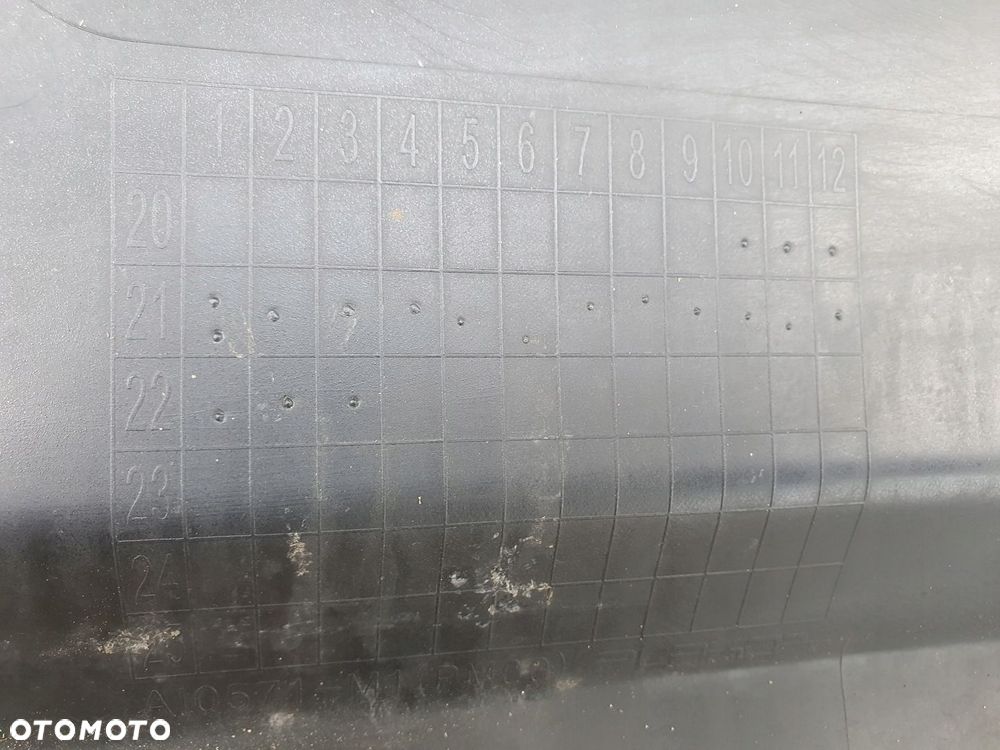 Zderzak tył tylny Ssangyong Rexton II Lift rok 20- - 10