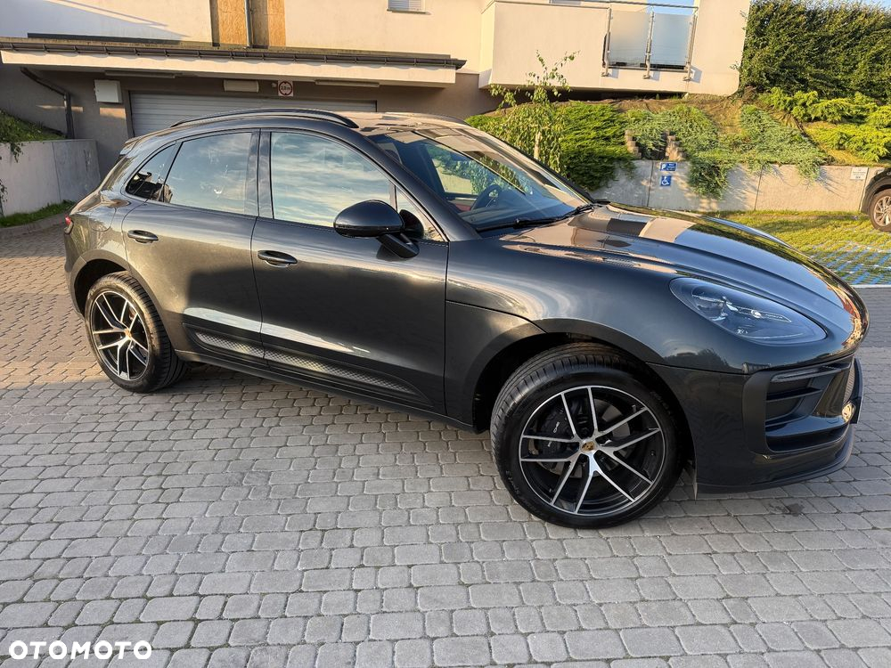 Porsche Macan Standard - 14