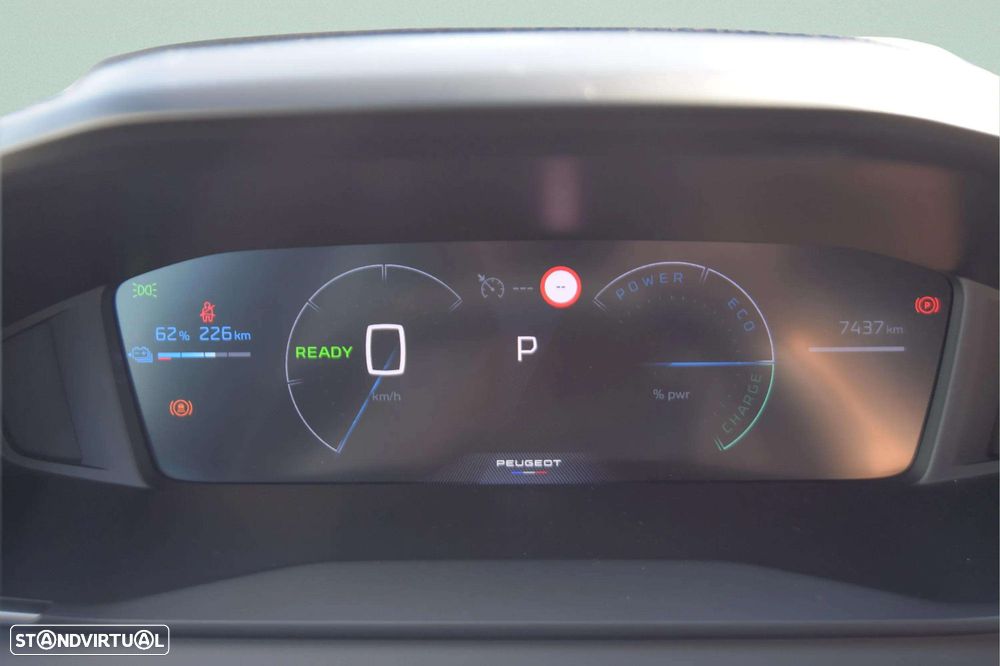 Peugeot e-208 51 kWh Allure - 11