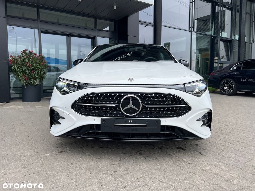 Mercedes-Benz CLA - 6