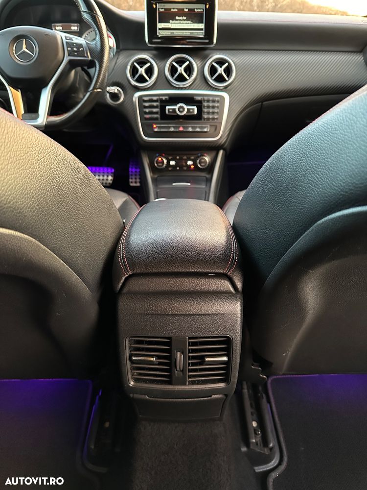 Mercedes-Benz A - 14