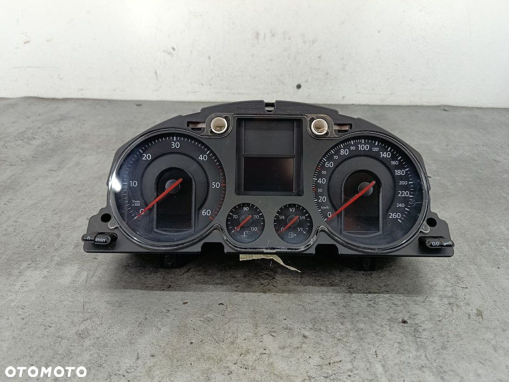 LICZNIK VW PASSAT B6 3C0920860K V0007000 1.9 TDI - 1