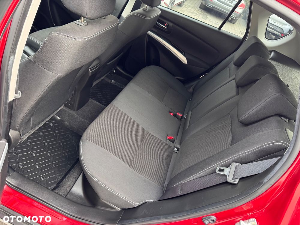 Suzuki SX4 S-Cross 1.0 T Premium - 26