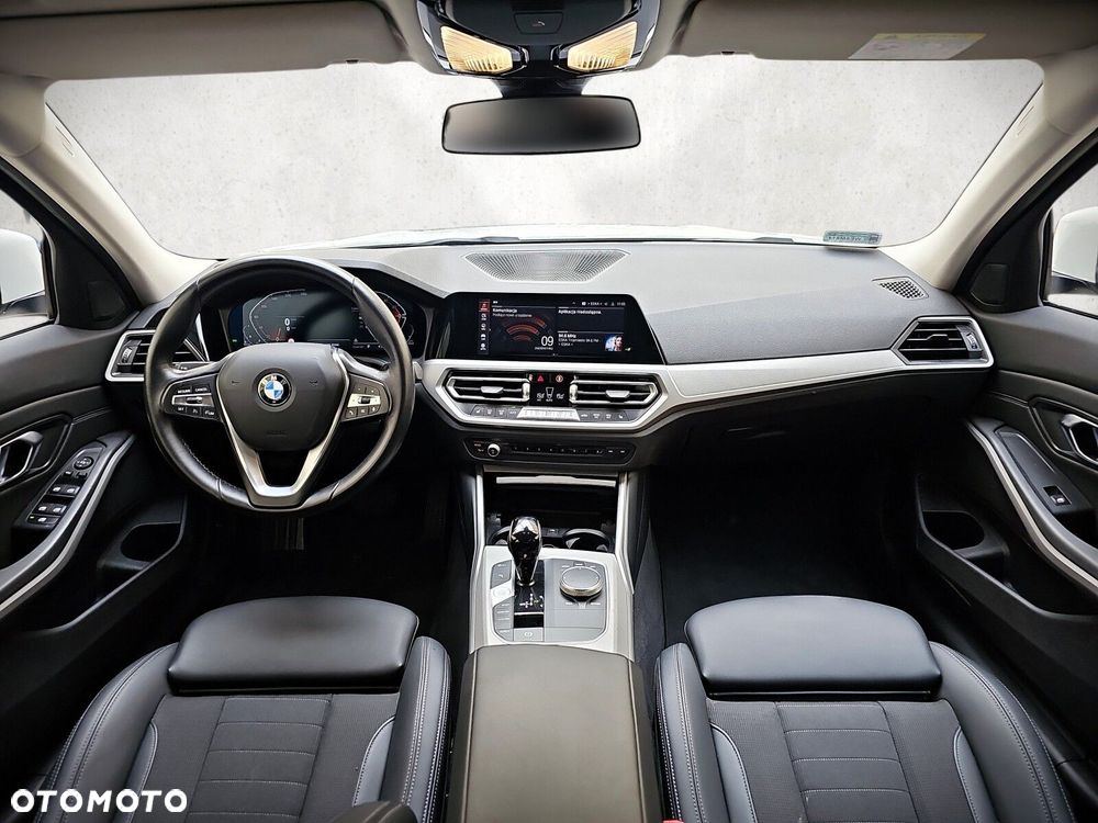 BMW Seria 3 - 34