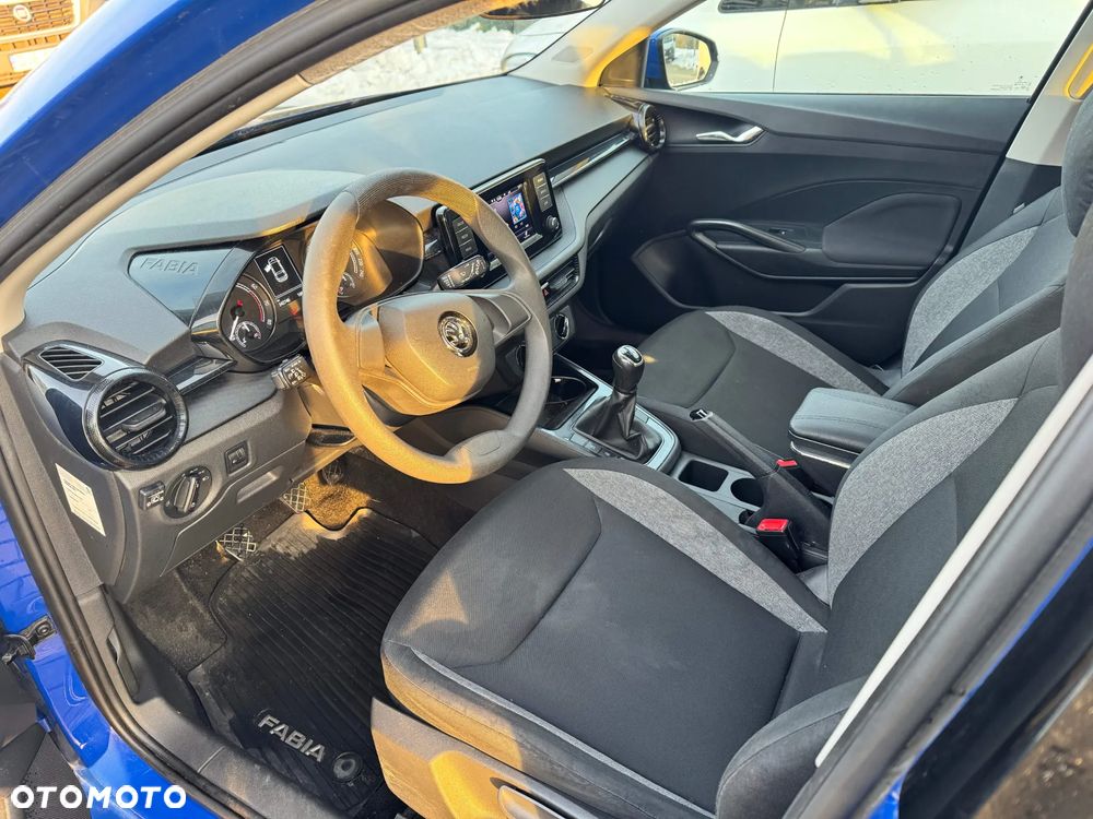 Skoda Fabia 1.0 Active - 12