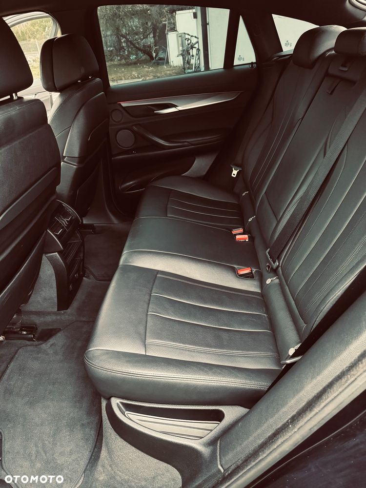 BMW X6 - 36