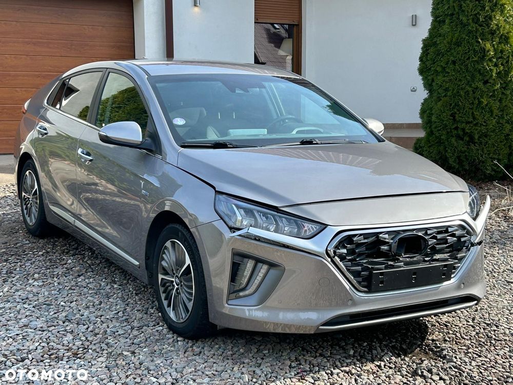 Hyundai IONIQ 1.6 GDI Premium