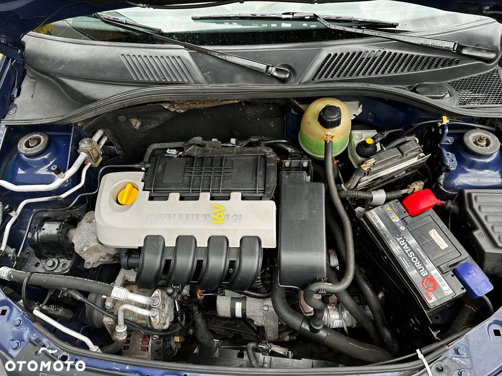 Renault Clio - 16