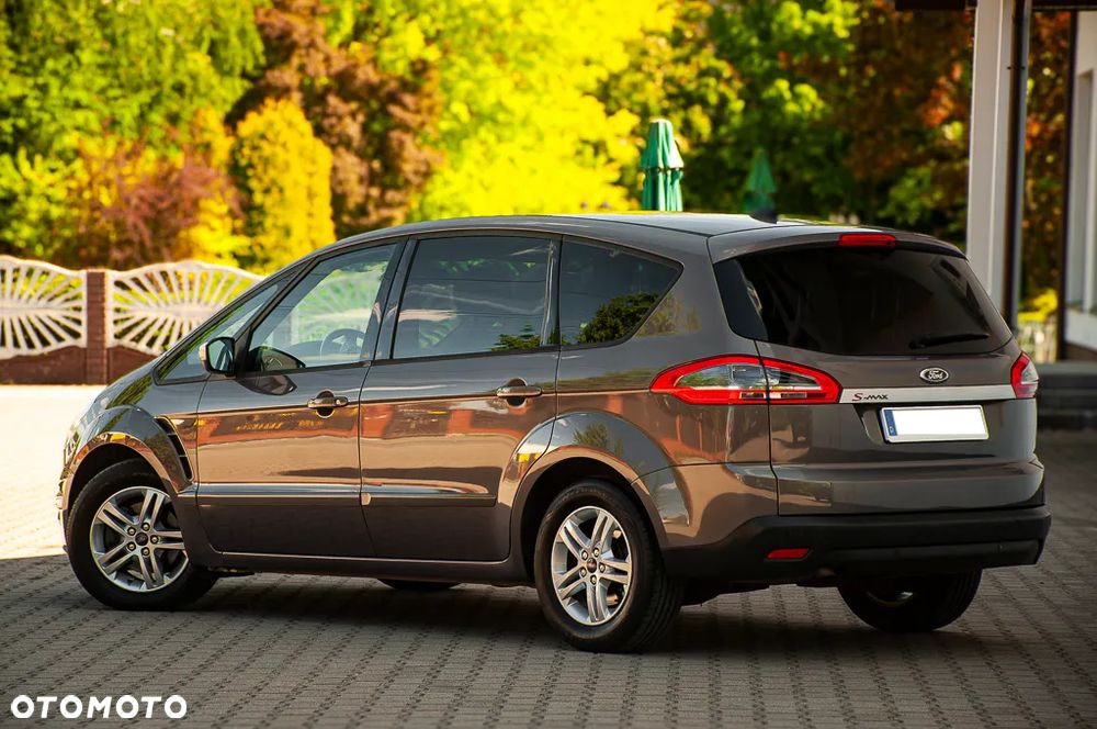 Ford S-Max 2.0 TDCi DPF Ambiente - 20