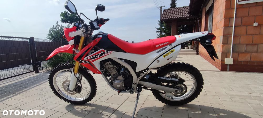 Honda CRF - 2