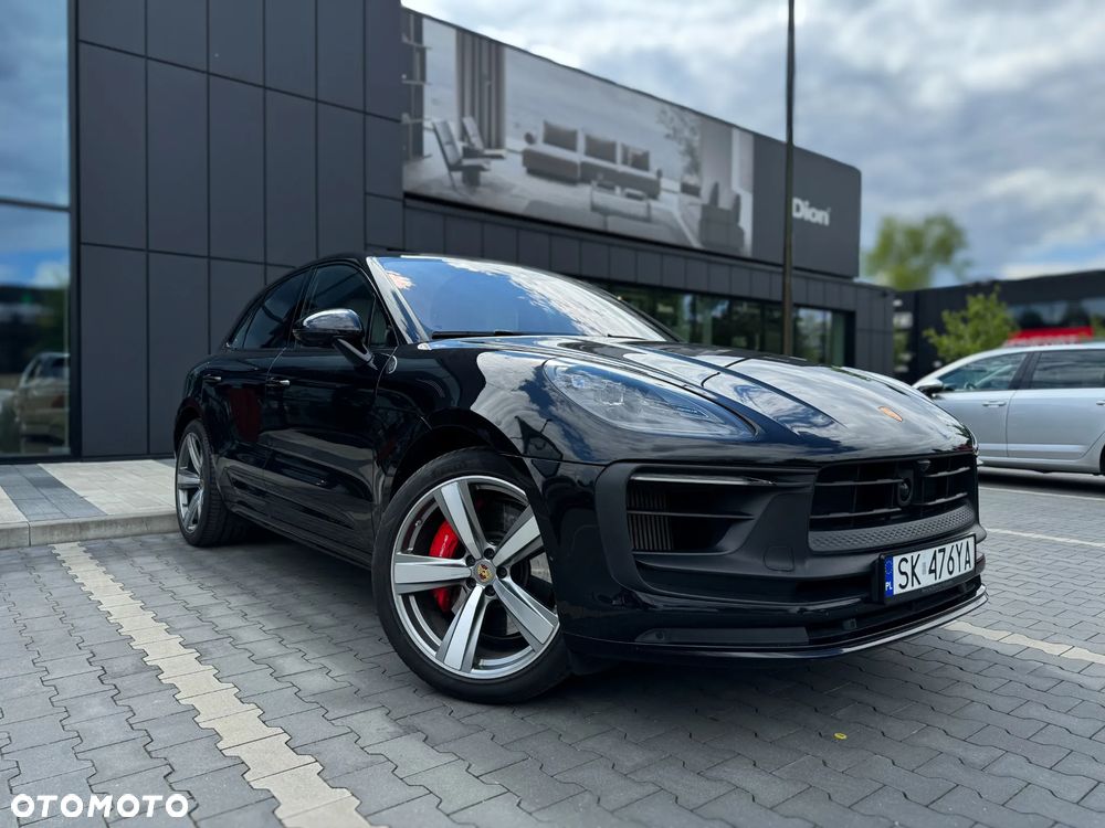 Porsche Macan 2023 photo 2
