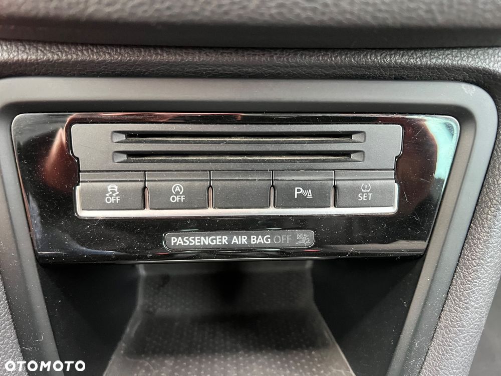 Volkswagen Sharan - 32