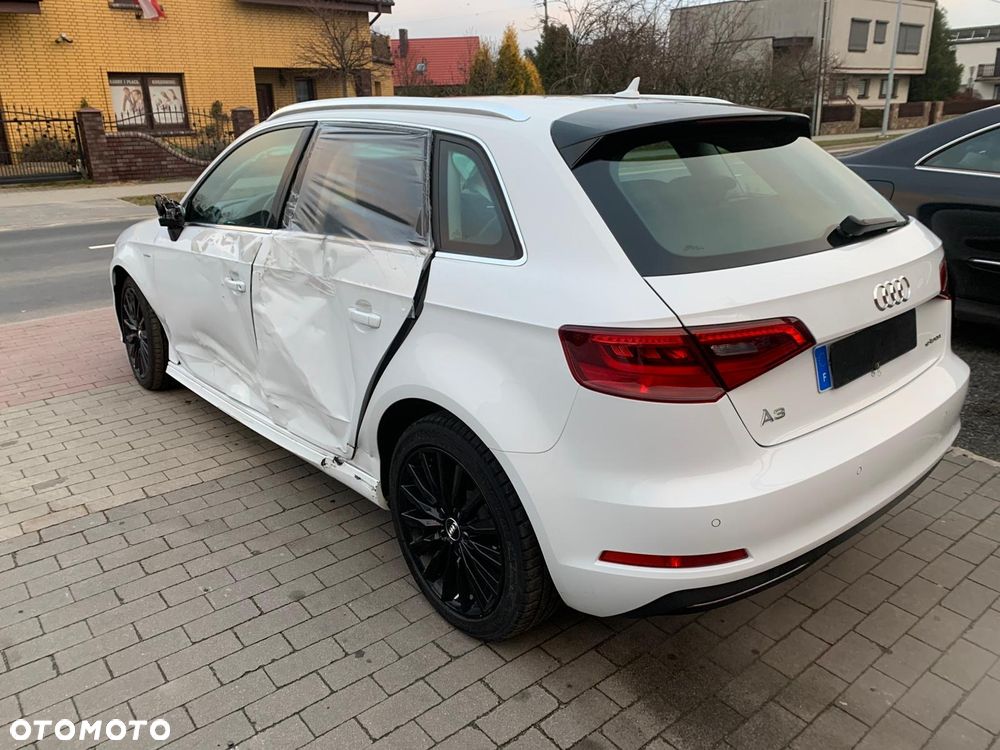 Audi A3 Sportback - 6