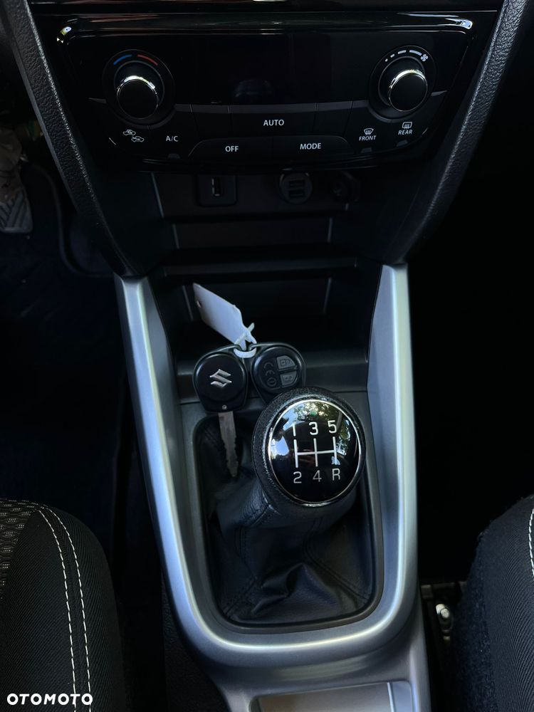 Suzuki Vitara - 15