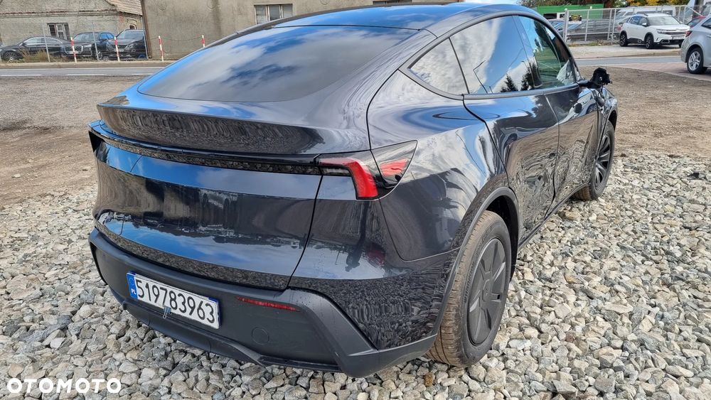 Tesla Model Y Standard - 6