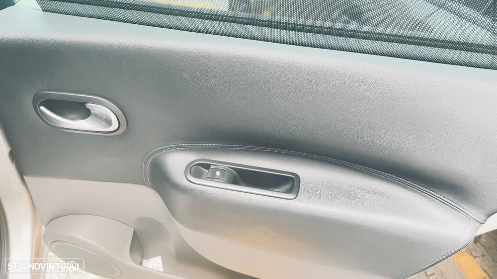 Renault Scénic 1.5 dCi SE Exclusive - 20
