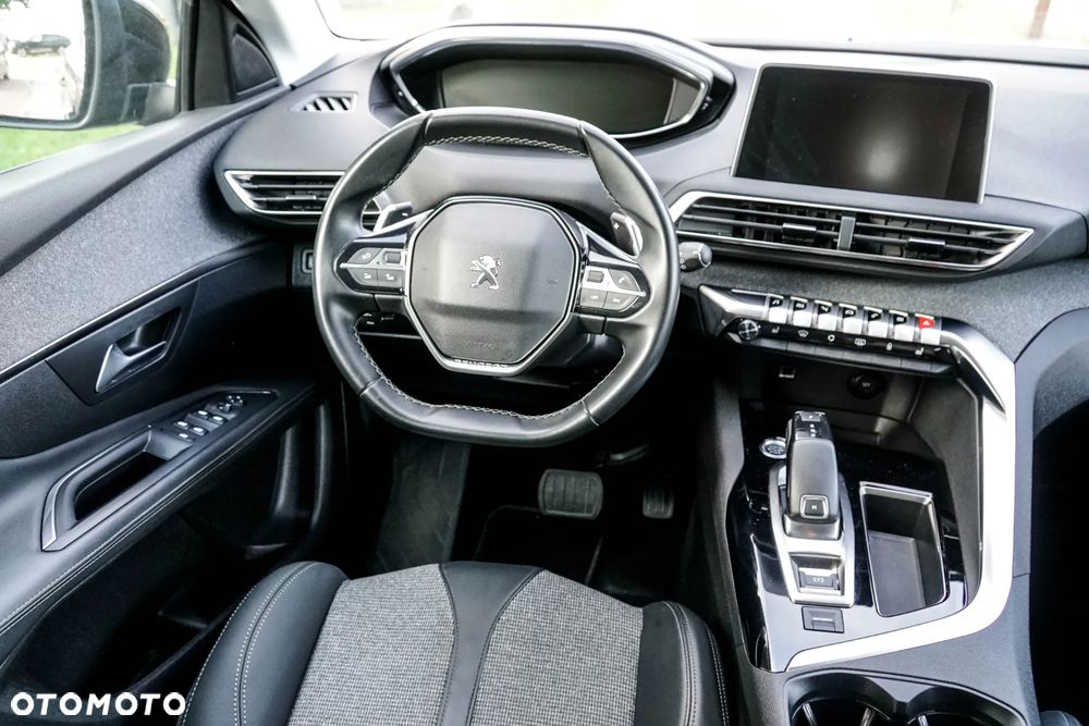 Peugeot 3008 BlueHDi 130 Stop & Start EAT8 Allure - 27