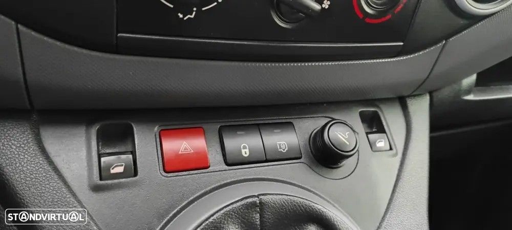 Peugeot Partner 1.6 BlueHDi L1 Pro 3L - 34