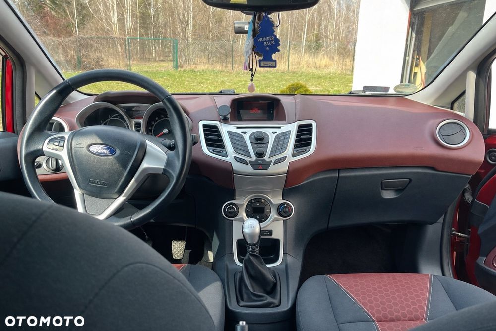 Ford Fiesta - 6