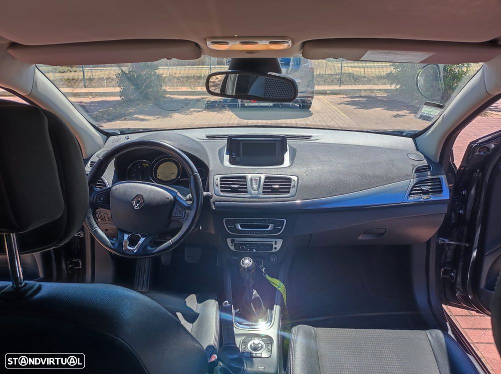 Renault Mégane Sport Tourer 1.5 dCi Luxe SS - 4