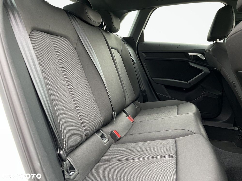 Audi A3 Sportback - 20