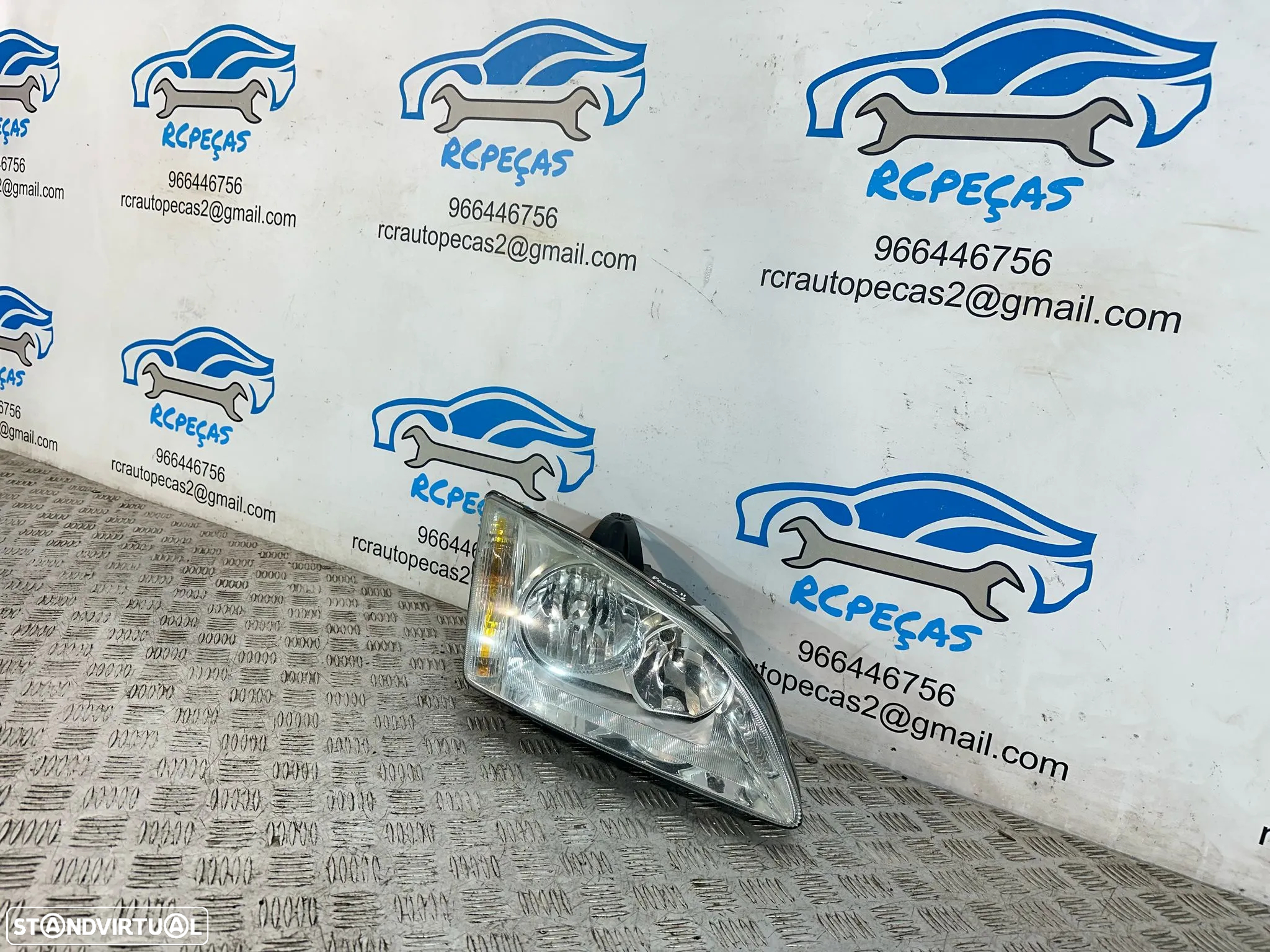 .Conjunto Oticas Farois Frente Frontal Esquerda Direita Ford Focus 2 Mk2 Fase 1 4M51-13W030-BC 4M51-13W030-BC - 12