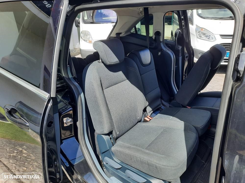 Ford C-Max 1.6 TDCi Titanium - 20