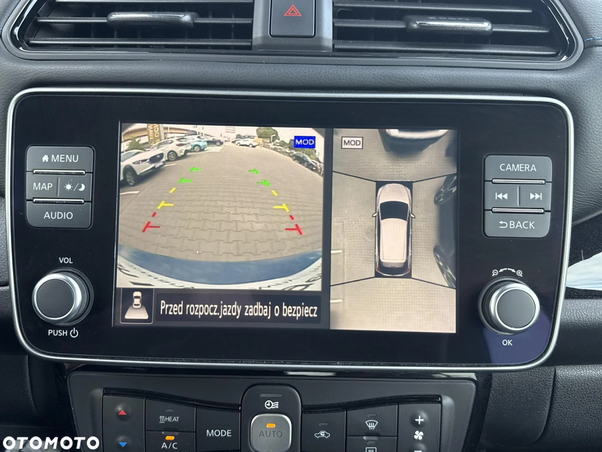 Nissan Leaf 40kWh N-Connecta - 24