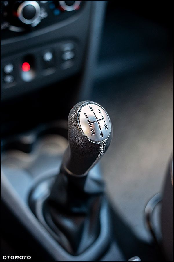 Dacia Sandero Stepway TCe 90 (S&S) Prestige - 27