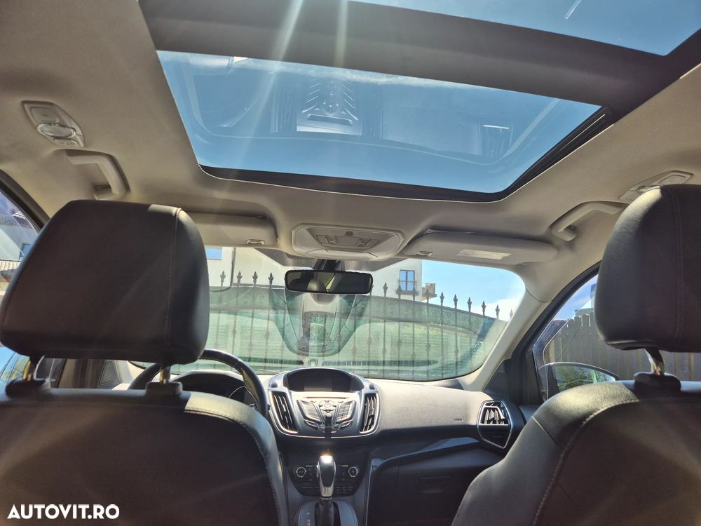 Ford Kuga 2.0 TDCi 4x4 Aut. Titanium - 5