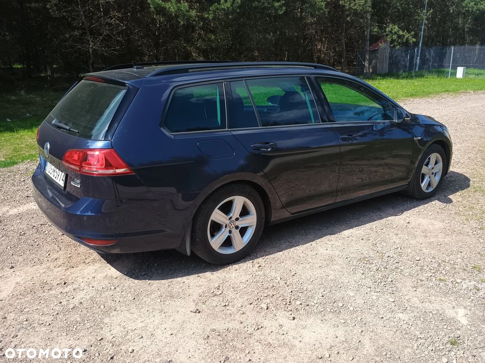 Volkswagen Golf 1.6 TDI BlueMotion Comfortline - 3