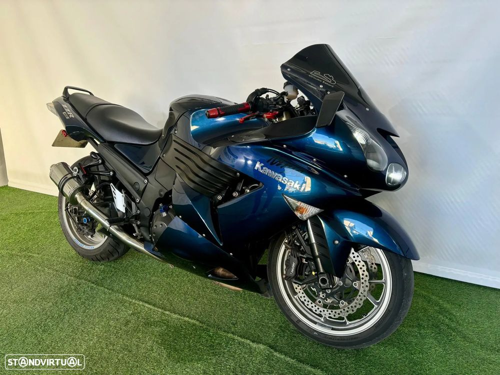 Kawasaki ZZR 1400 - 22