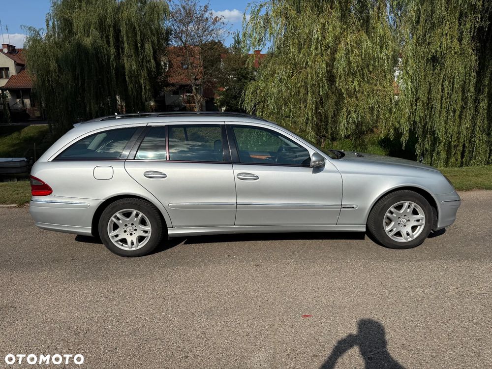 Mercedes-Benz Klasa E 220 T CDI Automatik Elegance - 2