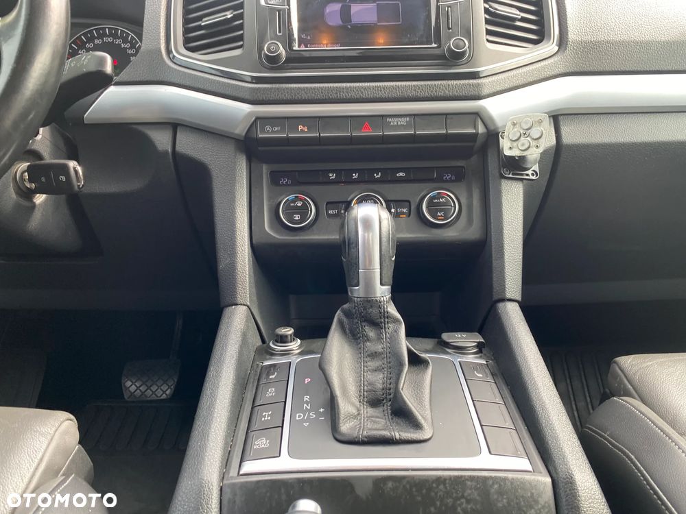 Volkswagen Amarok - 26
