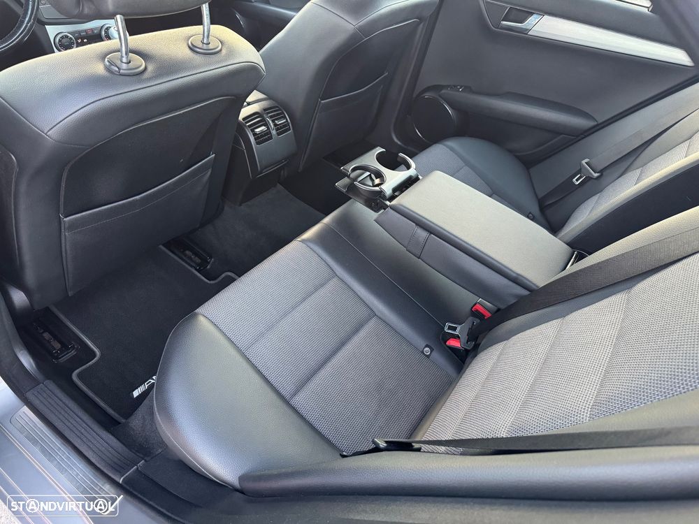 Mercedes-Benz C 220 CDi Avantgarde - 15