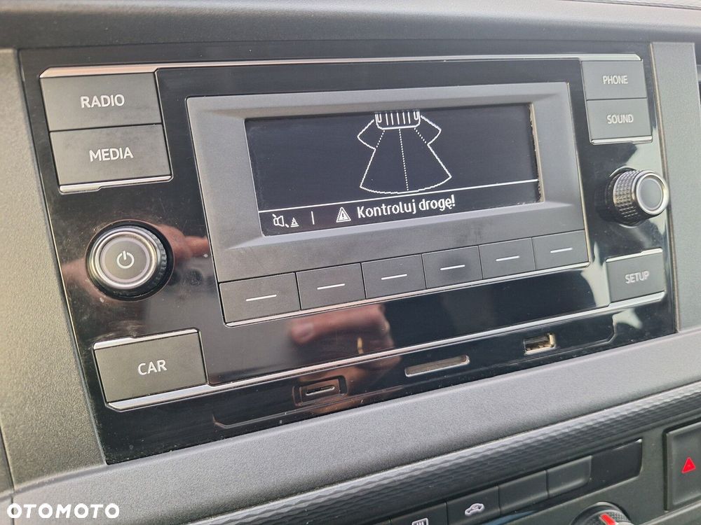 Volkswagen Transporter L2H1 Plus Trendline - 23