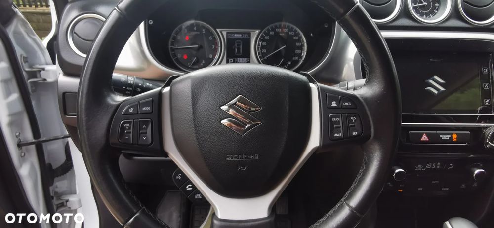 Suzuki Vitara 1.6 (4x4) Allgrip Automatik Comfort+ - 12
