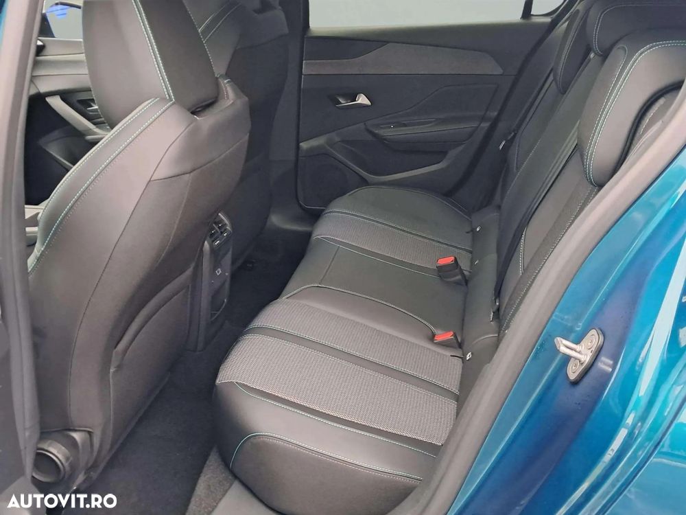 Peugeot 308 1.5L BlueHDI 130 S&S EAT8 Allure - 12