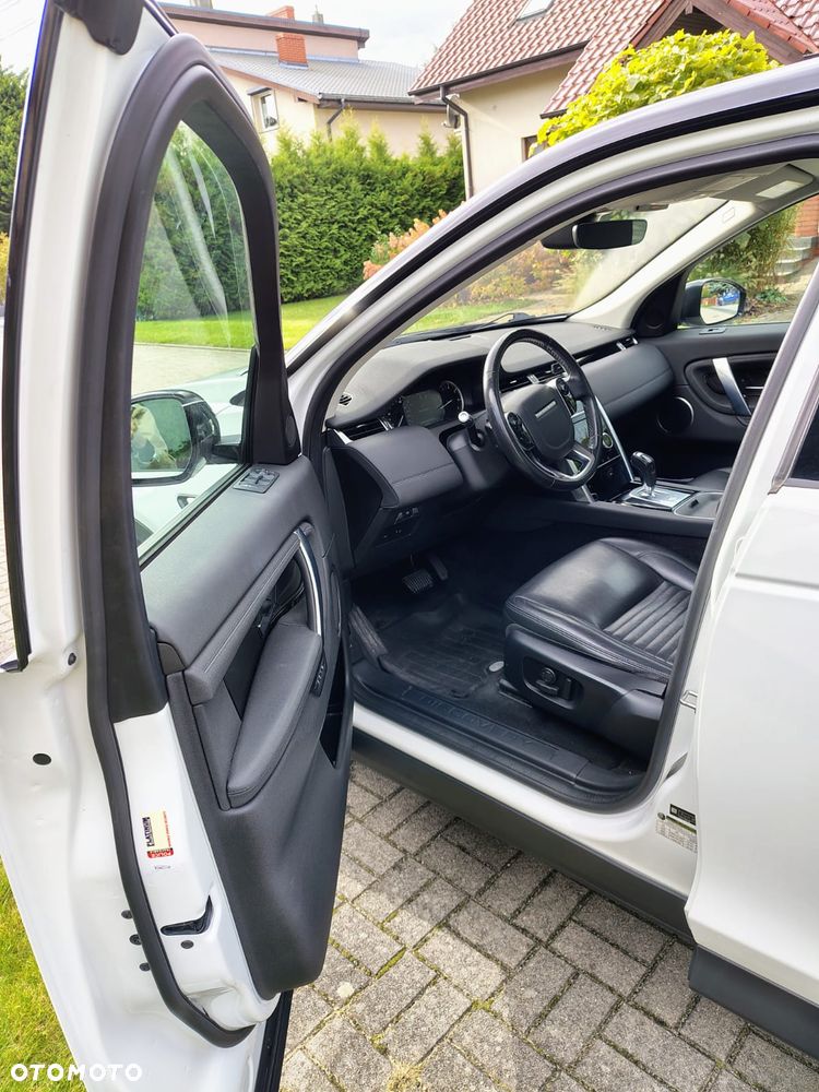 Land Rover Discovery Sport P250 Dynamic SE - 18