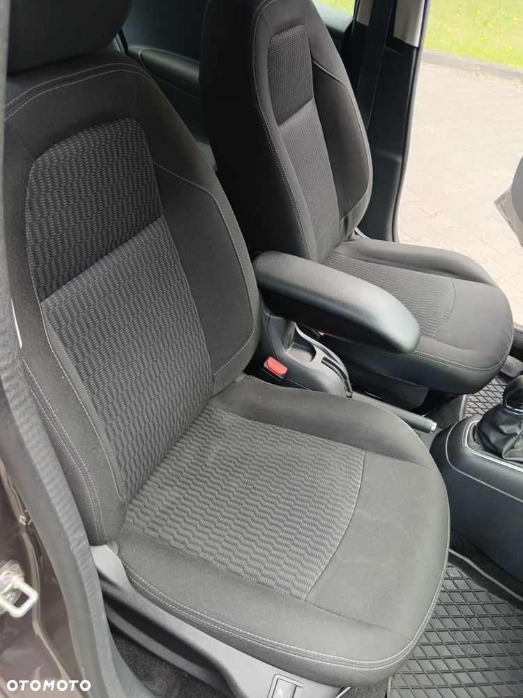 Peugeot 301 1.6 VTi Allure EU6 - 15