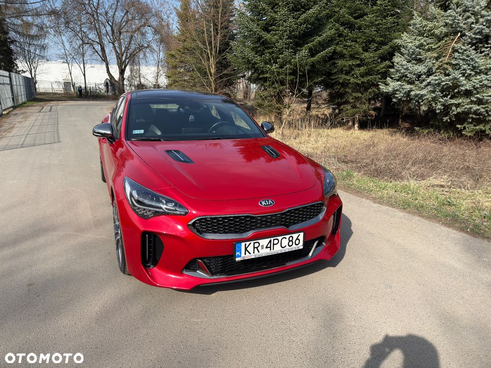 Kia Stinger 2.0 T-GDI GT Line - 1