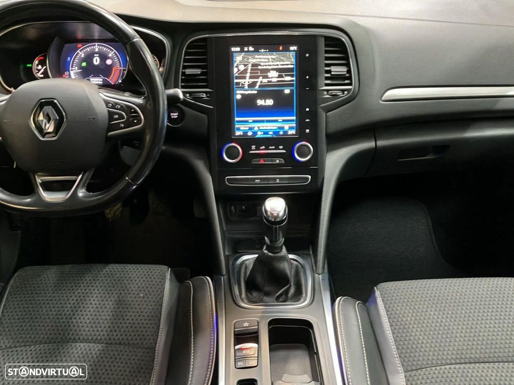 Renault Mégane - 10