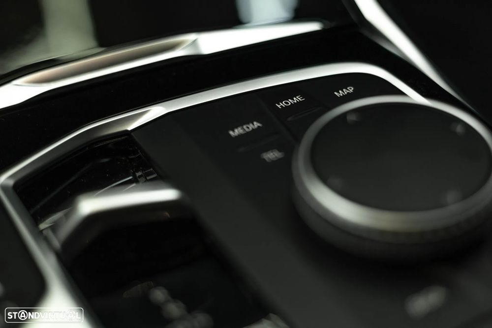 BMW 320 e Aut. Sport Line - 39