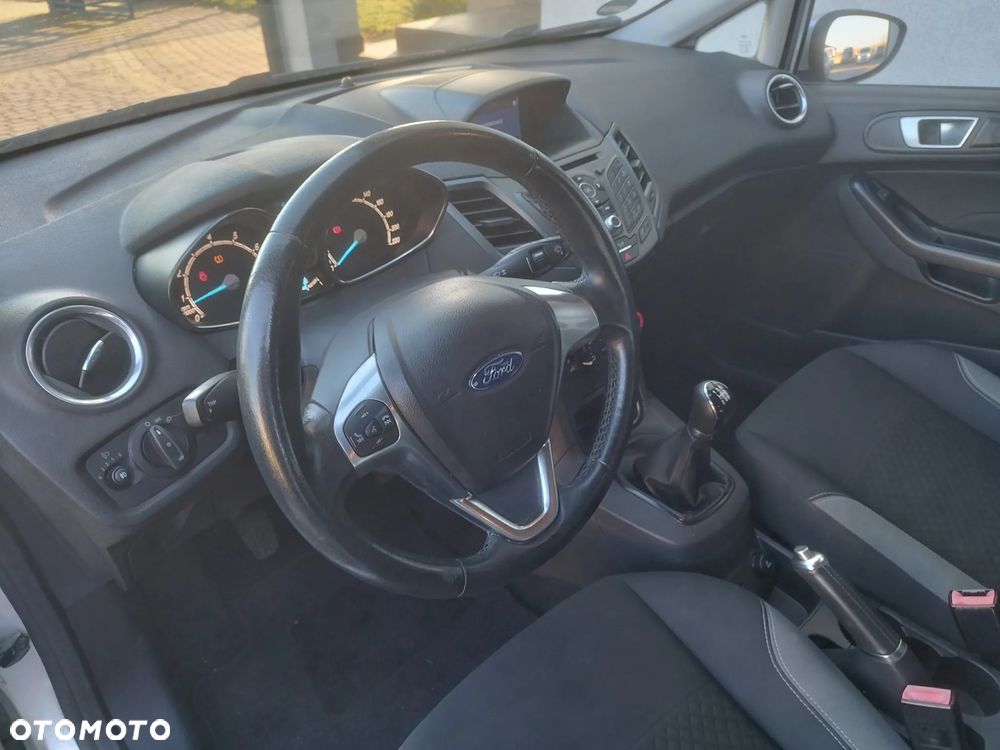 Ford Fiesta 1.25 Trend EU6 - 14